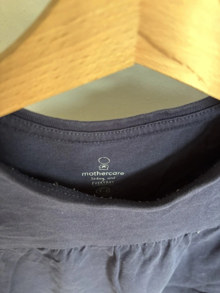 Tričko Mothercare, vel. 110