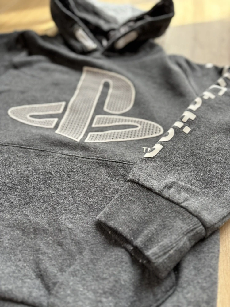 Mikina Playstation, vel. 122/128
