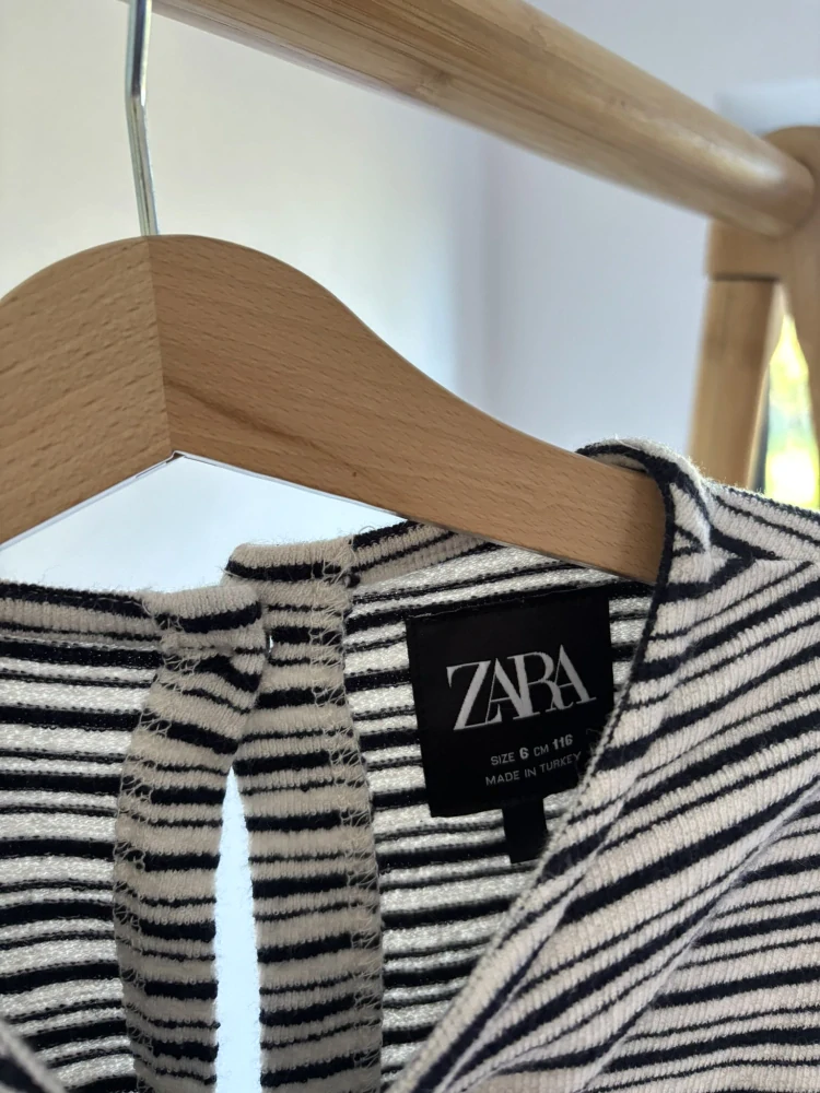 Overal Zara, vel. 116