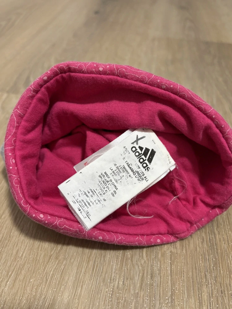 Čepice Adidas, vel. 80